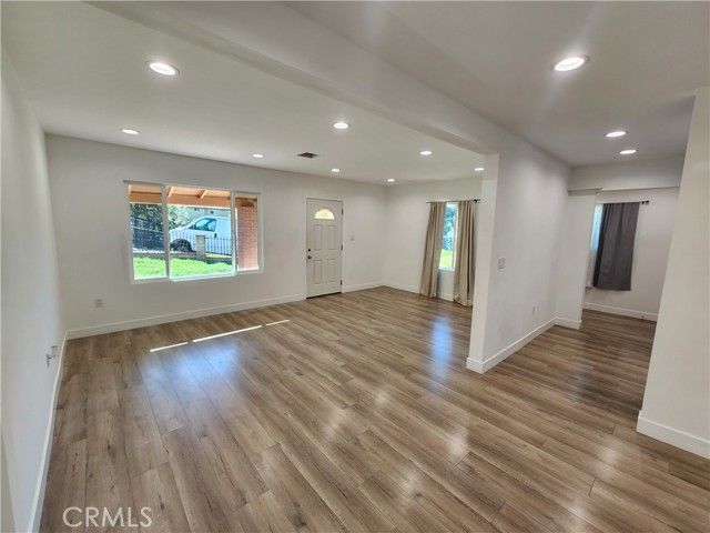 7665 Machrea, Tujunga (los Angeles), CA 91042