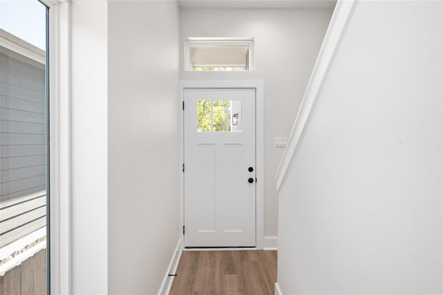 921 East 38th Street, Houston, TX 77022