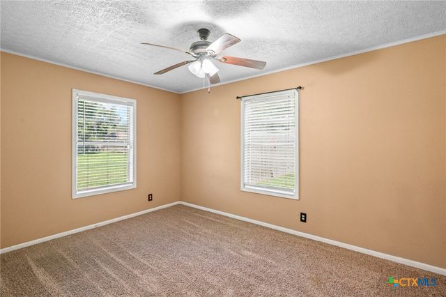 712 Edinburgh Street, Victoria, TX 77904