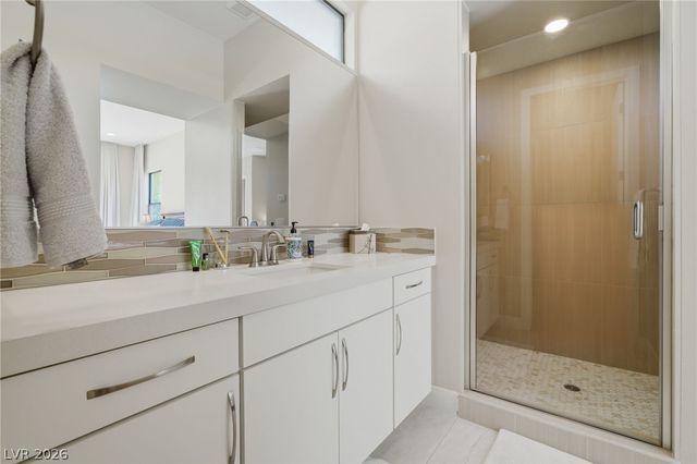 2 Garden Rain Drive, Las Vegas, NV 89135