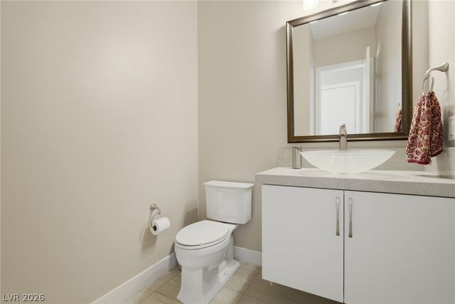 2 Garden Rain Drive, Las Vegas, NV 89135