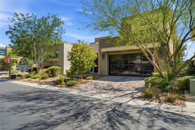 2 Garden Rain Drive, Las Vegas, NV 89135