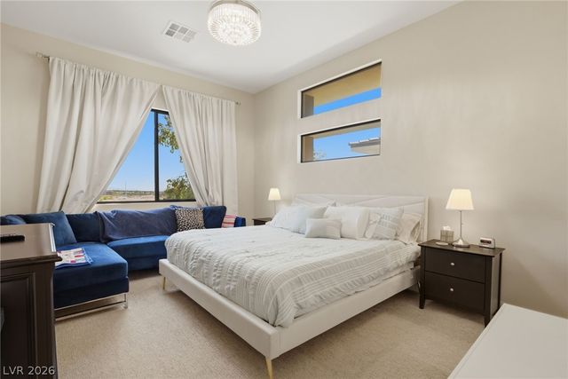 2 Garden Rain Drive, Las Vegas, NV 89135