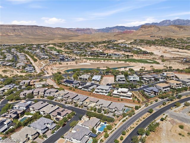 2 Garden Rain Drive, Las Vegas, NV 89135