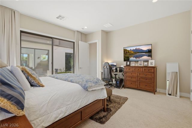 2 Garden Rain Drive, Las Vegas, NV 89135