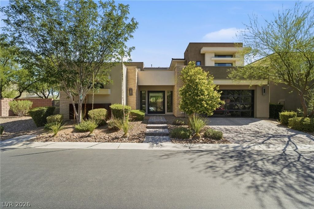 2 Garden Rain Drive, Las Vegas, NV 89135