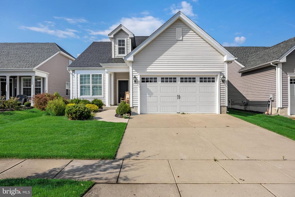 74 LANGPORT DR, MEDFORD, NJ 08055 — exterior