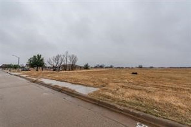 2180 James Road, Granbury, TX 76049
