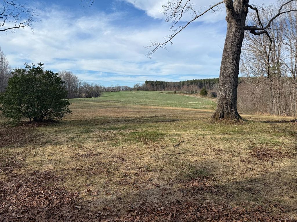 Image 30 of property listing at 1228 Rosser Mill Road, Pamplin, VA 23958