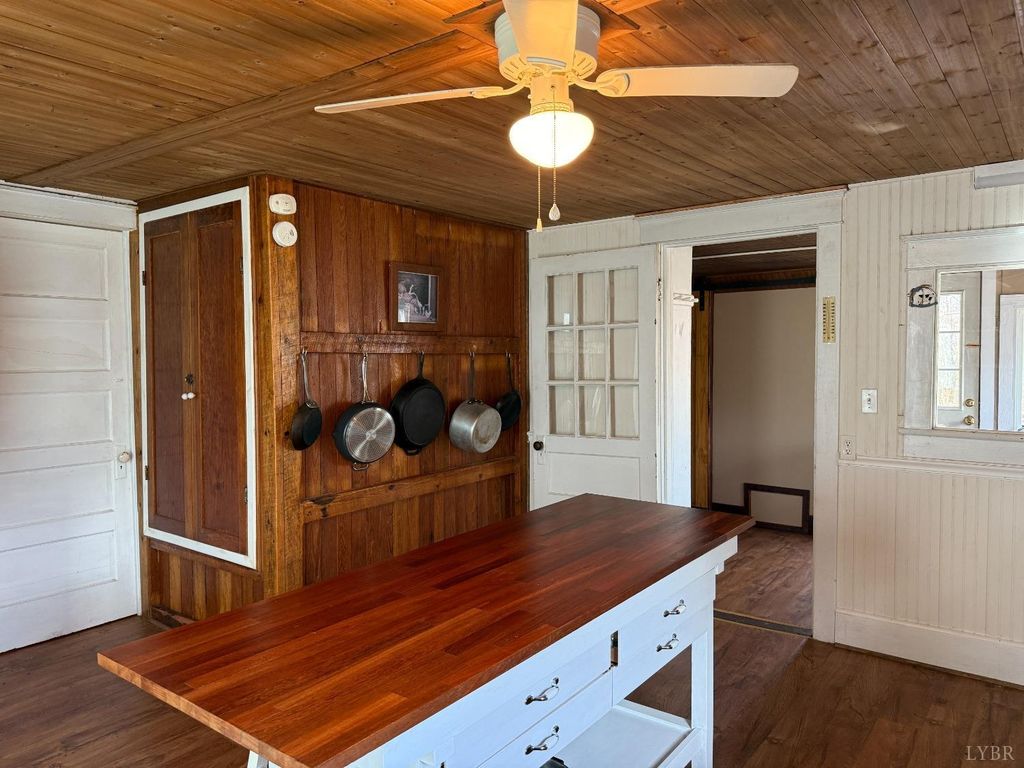 Image 37 of property listing at 1228 Rosser Mill Road, Pamplin, VA 23958