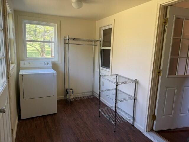 1042 Carrie LN, Montvale, VA 24122