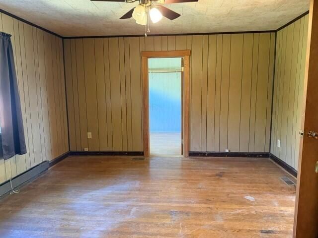 1042 Carrie LN, Montvale, VA 24122