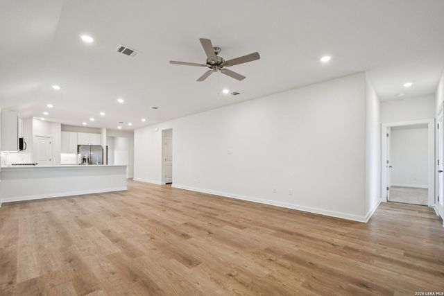 502 Salamander, San Marcos, TX 78666