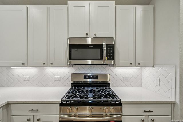 502 Salamander, San Marcos, TX 78666