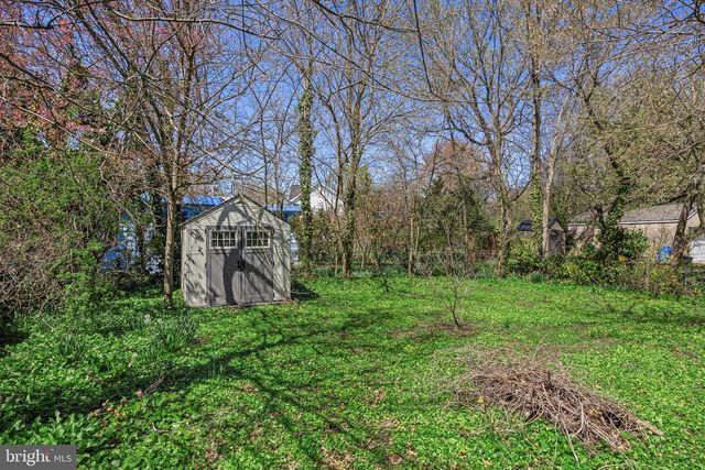 117 W CENTRAL AVE, Moorestown, NJ 08057