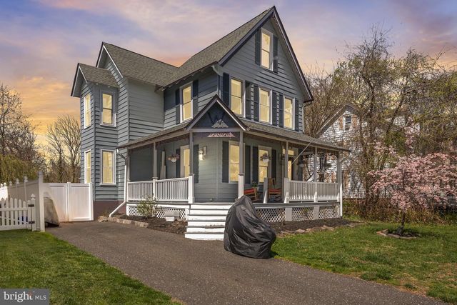 117 W CENTRAL AVE, Moorestown, NJ 08057