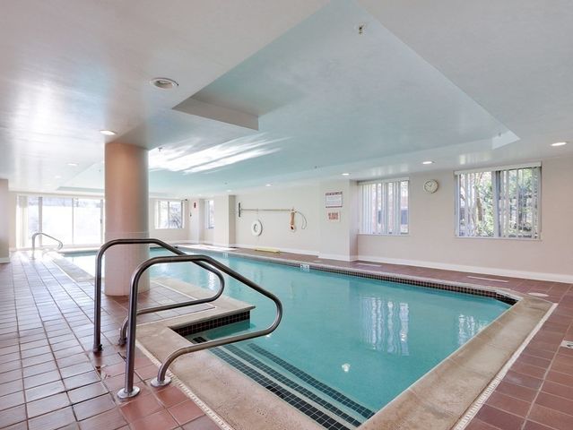 183 Oak Street 304, Newton, MA 02464