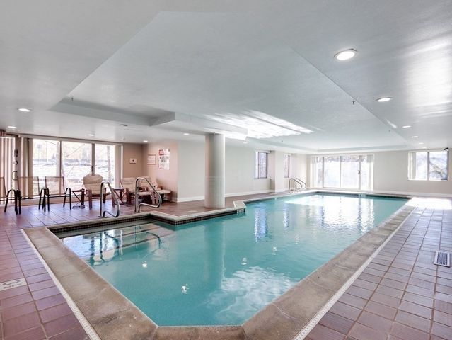 183 Oak Street 304, Newton, MA 02464