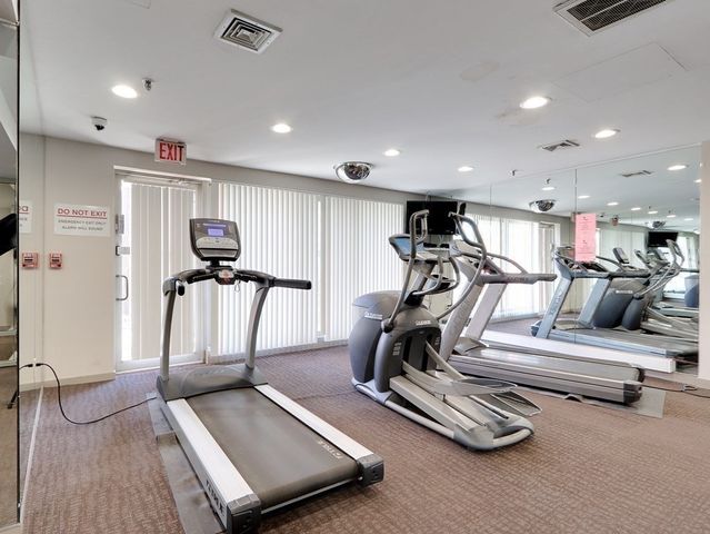 183 Oak Street 304, Newton, MA 02464