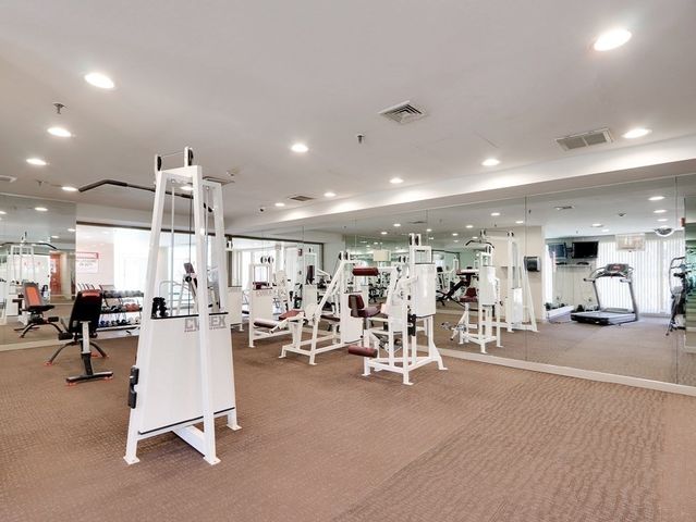 183 Oak Street 304, Newton, MA 02464