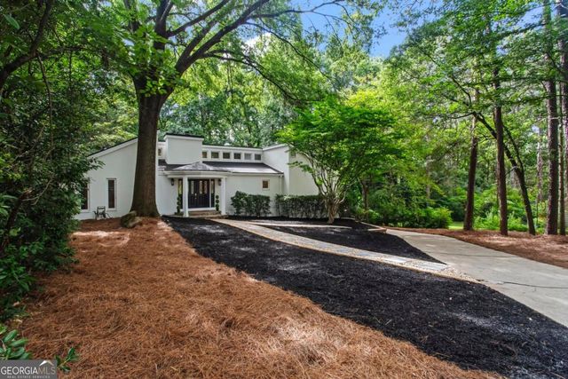 4321 King Springs Road SE, Smyrna, GA 30082