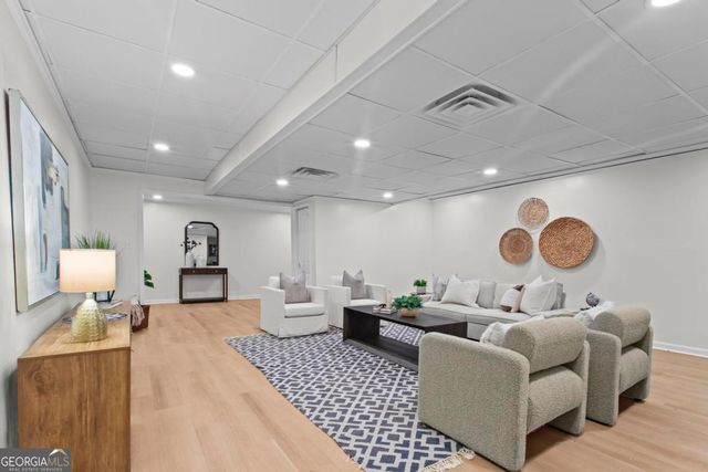4321 King Springs Road SE, Smyrna, GA 30082