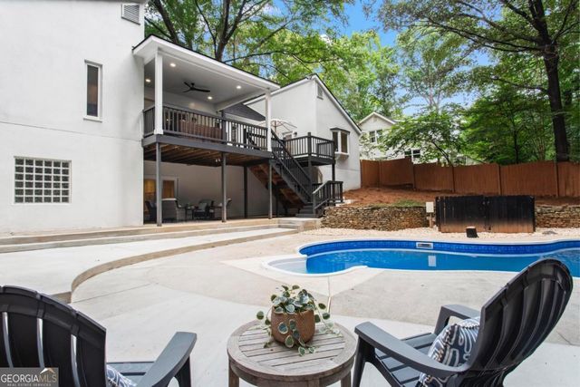 4321 King Springs Road SE, Smyrna, GA 30082