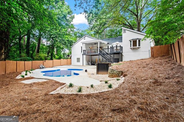 4321 King Springs Road SE, Smyrna, GA 30082