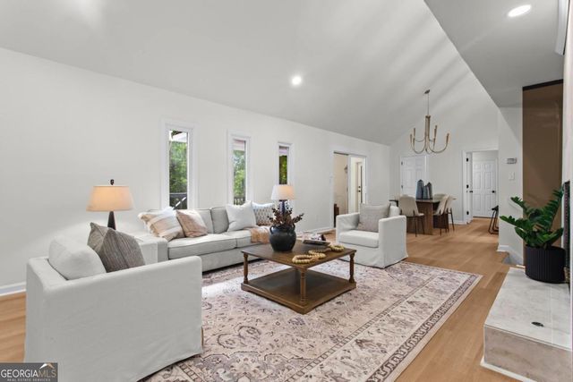 4321 King Springs Road SE, Smyrna, GA 30082
