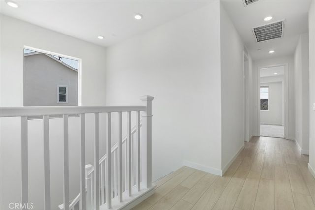 27273 Debut Place, Valencia, CA 91381