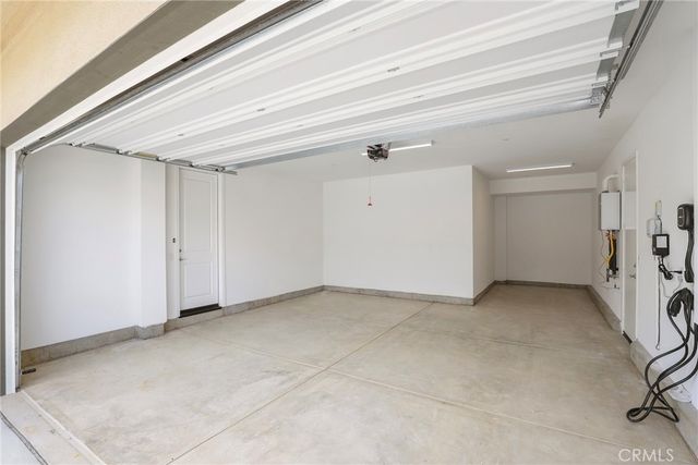 27273 Debut Place, Valencia, CA 91381
