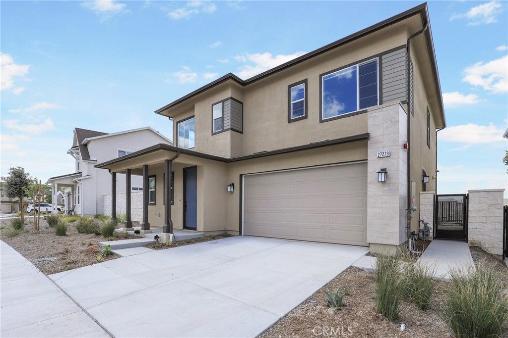 27273 Debut Place, Valencia, CA 91381