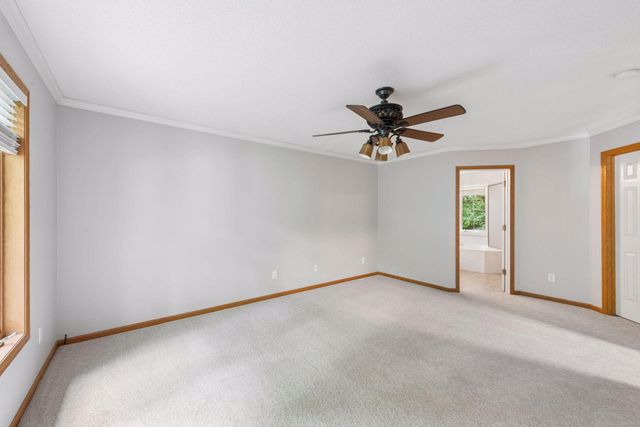 2109 Stone Creek Drive, Chanhassen, MN 55317