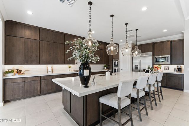 21876 E SUNSET Drive, Queen Creek, AZ 85142