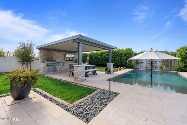 21876 E SUNSET Drive, Queen Creek, AZ 85142