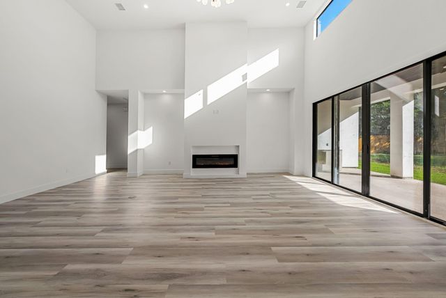 301 N Cougar Ave, Cedar Park, TX 78613