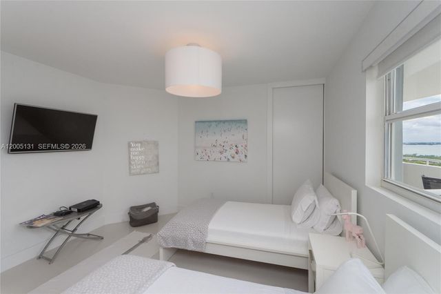 6301 Collins Avenue 3006, Miami Beach, FL 33141