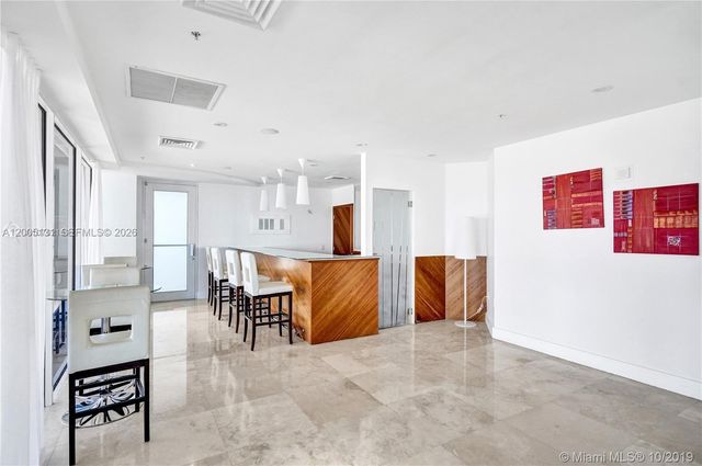 6301 Collins Avenue 3006, Miami Beach, FL 33141