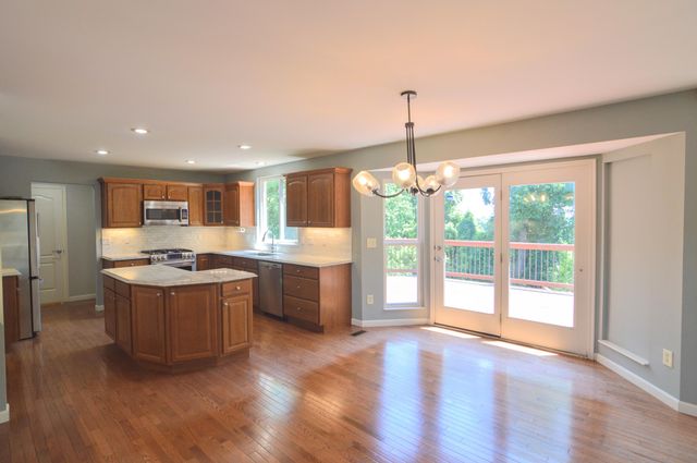 428 Glengarry Way, Fort Wright, KY 41011