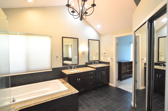428 Glengarry Way, Fort Wright, KY 41011