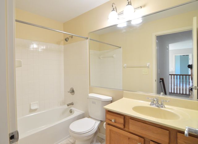428 Glengarry Way, Fort Wright, KY 41011