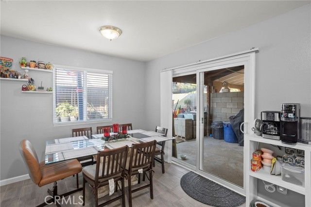 372 Red Cedar, Perris, CA 92570