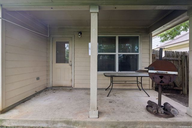 5727 Medina Farm, San Antonio, TX 78222