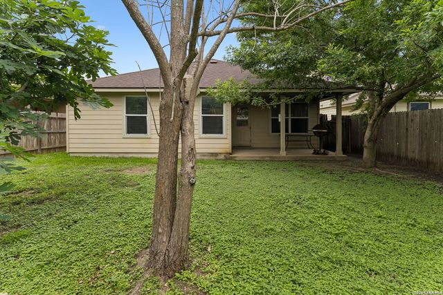 5727 Medina Farm, San Antonio, TX 78222