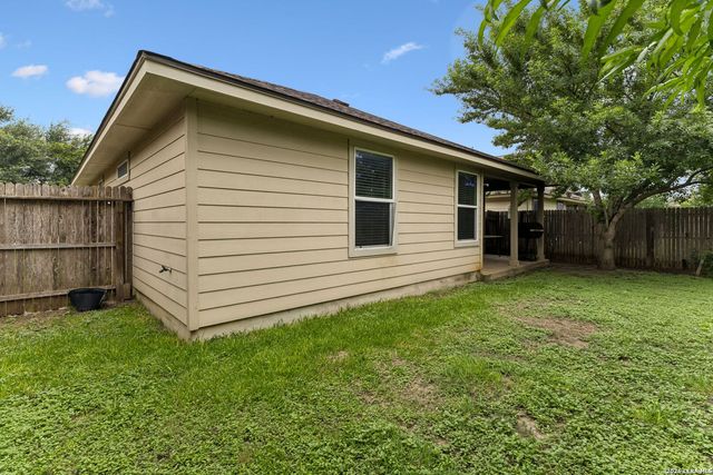 5727 Medina Farm, San Antonio, TX 78222