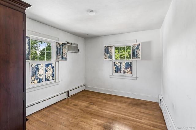 50 Roxbury Road, Rockville Centre, NY 11570