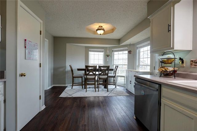 3416 Marshall Court, Independence, MO 64055