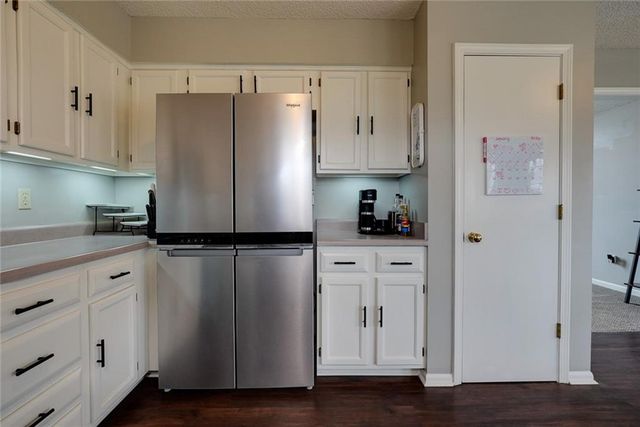 3416 Marshall Court, Independence, MO 64055