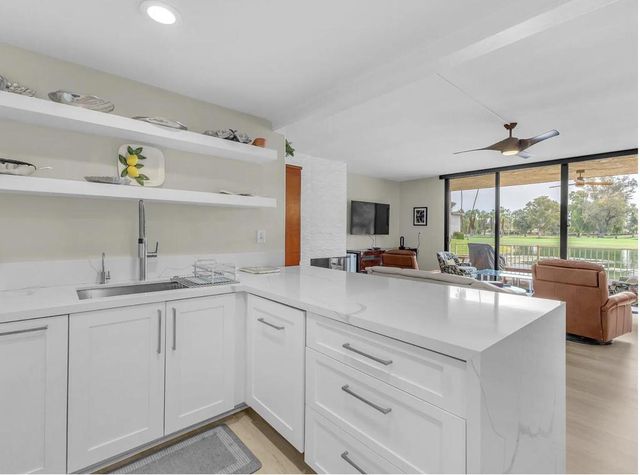 910 Island Drive 111, Rancho Mirage, CA 92270