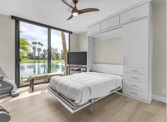 910 Island Drive 111, Rancho Mirage, CA 92270
